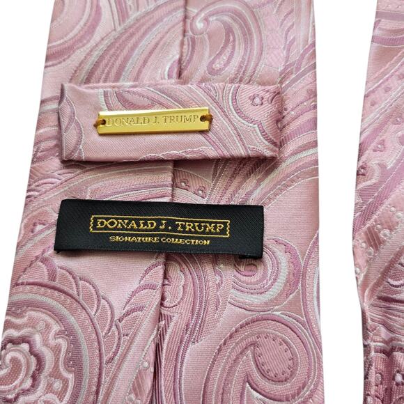 Men's Donald J. Trump Signature Collection Pink Paisley Design Tie Silk Men's - Picture 4 of 5